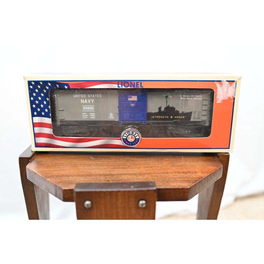 Lionel USA Navy Boxcar 6-29995 O Gauge Strength and Honor Military Train Car